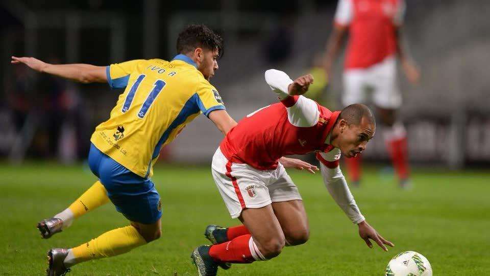 英格兰队轻取瑞典队,许昕状态火热 英格兰队轻取瑞典队,许昕状态火热