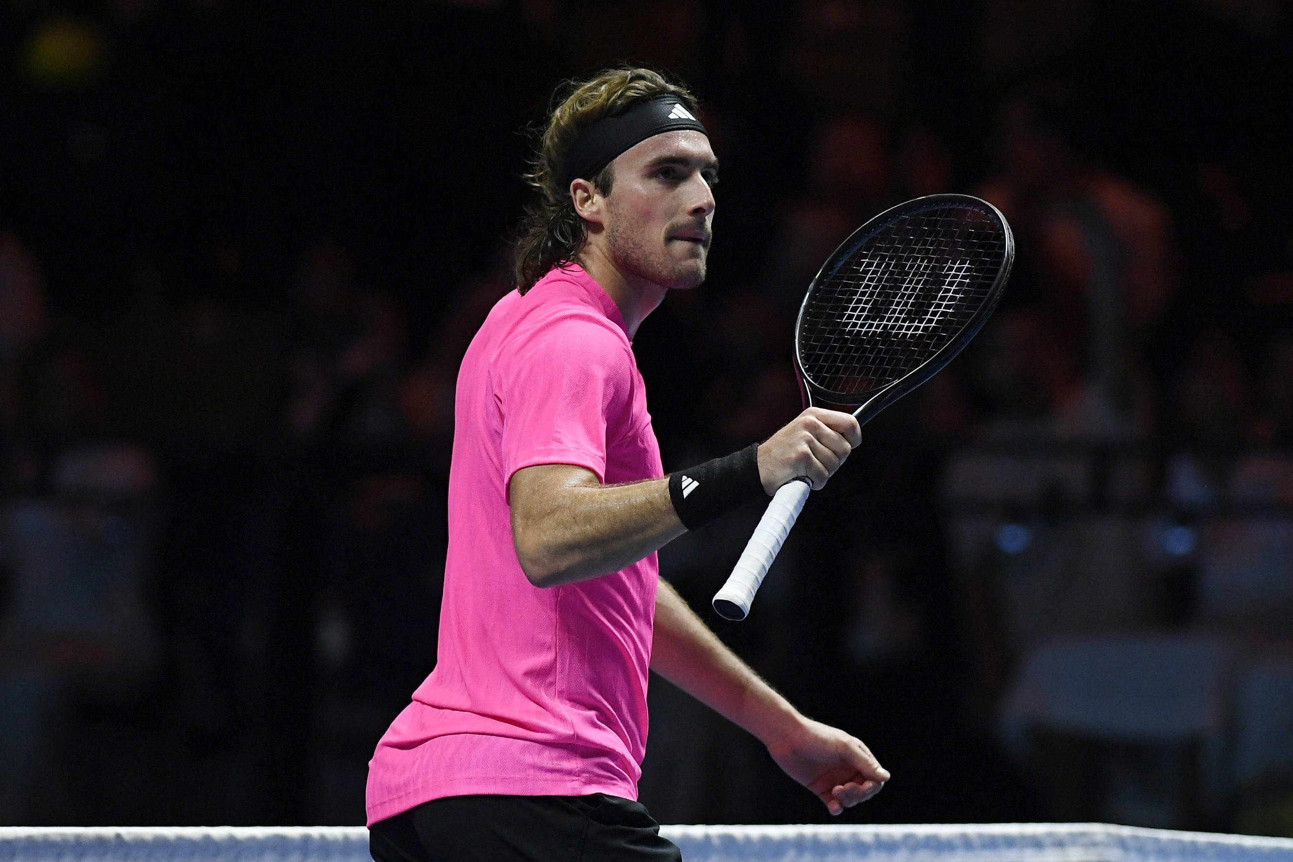 温网鏖战ATP总决赛,西西帕斯扛起全队 温网鏖战ATP总决赛,西西帕斯扛起全队