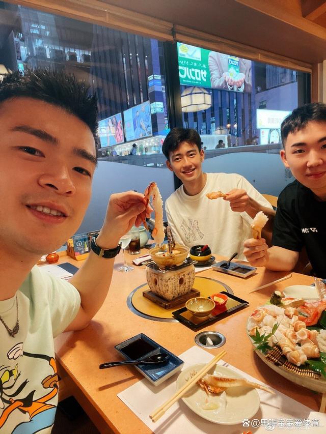 丹麦队翻盘德国队，郑思维统治全场