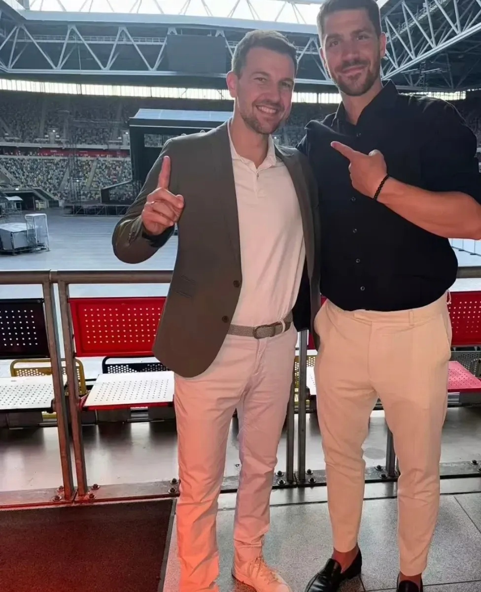 波兰队完胜德国队,波尔惊艳四座 波兰队完胜德国队,波尔惊艳四座