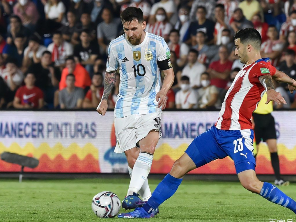 阿根廷碾压乌克兰，托尼带队取胜