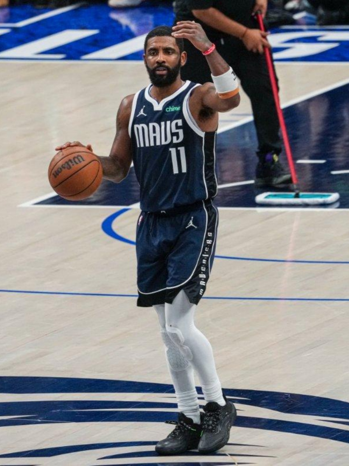 76人轻取太阳，欧文状态火热