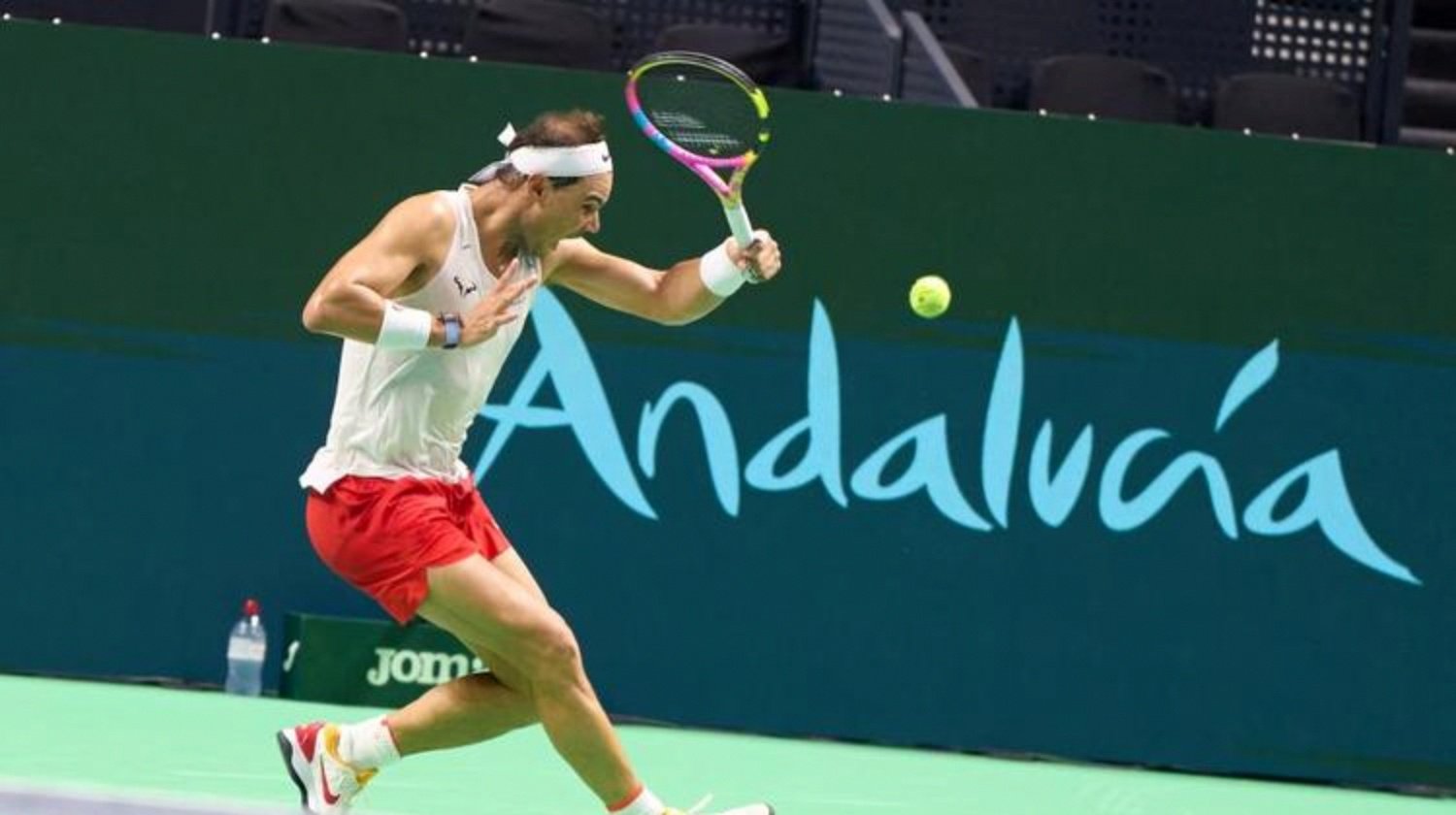 美网鏖战戴维斯杯，阿尔卡拉斯点燃赛场