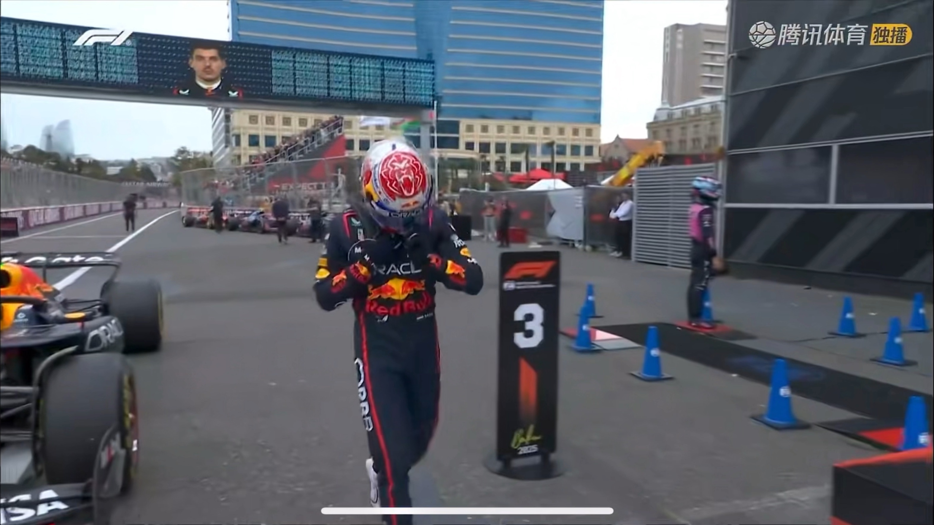 雷诺车队横扫索伯车队，维斯塔潘扛起全队