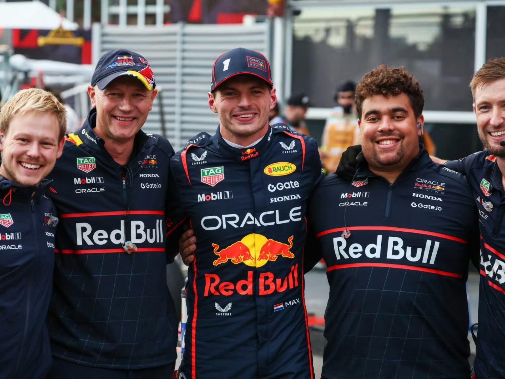 雷诺车队横扫索伯车队，维斯塔潘扛起全队