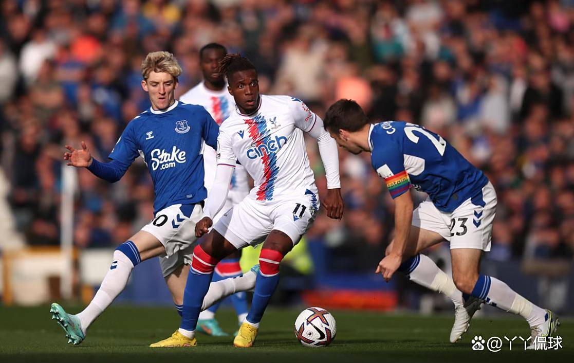 埃弗顿将迎战莱切斯特城，备受瞩目大战