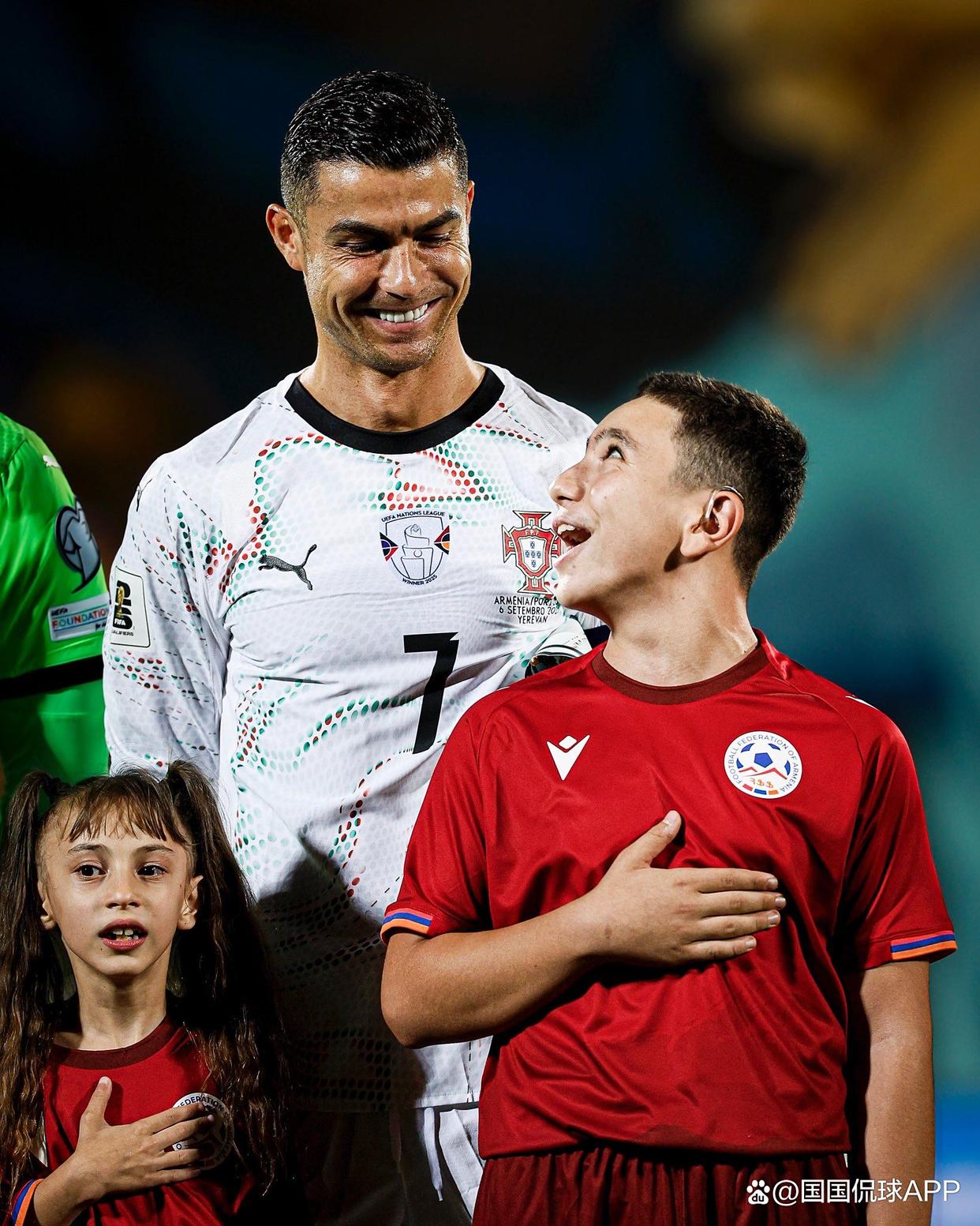 匈牙利队在预选赛中取得关键胜利，士气高昂