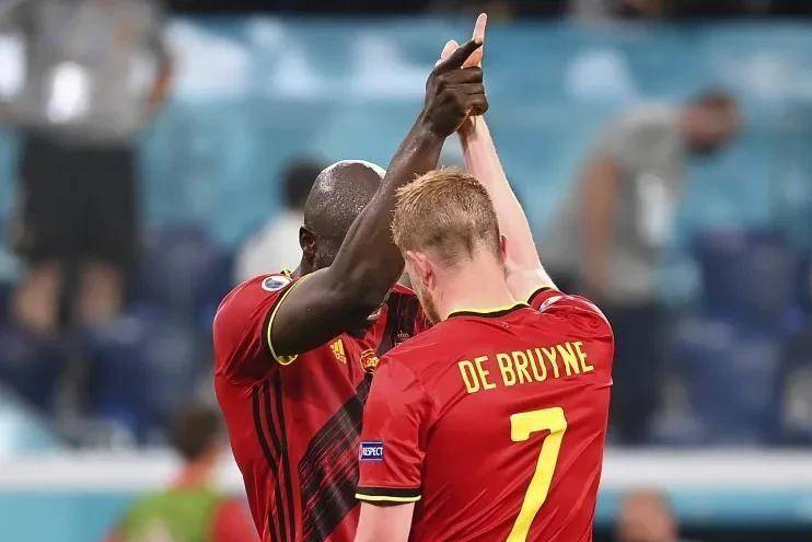 比利时大破俄罗斯，欧预赛表现抢眼