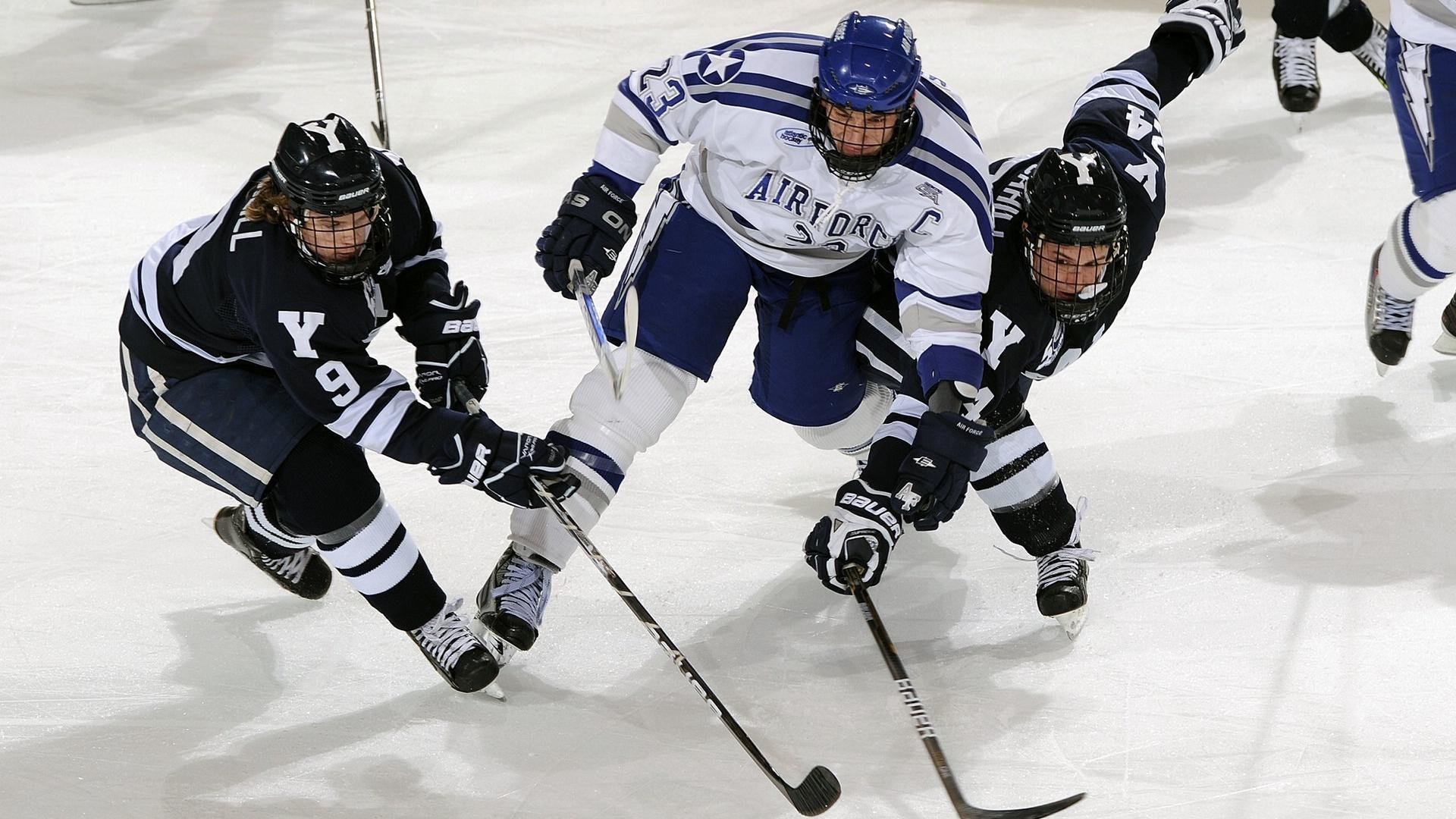 东决关键战焦点战,尼克斯强势拿下猛龙,挺进总决赛