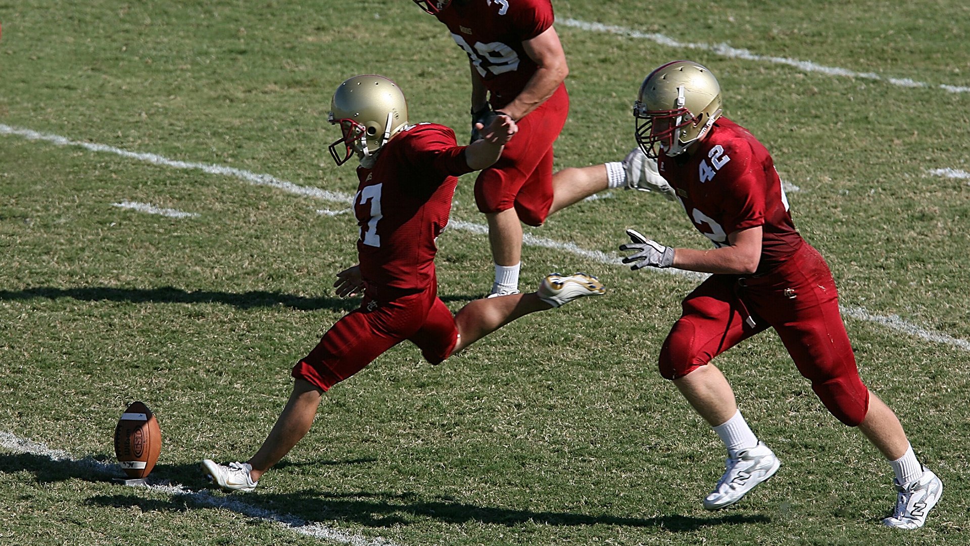 从维也纳到成都，奥恰洛夫的火热状态如何点燃奥地利队的惊天翻盘