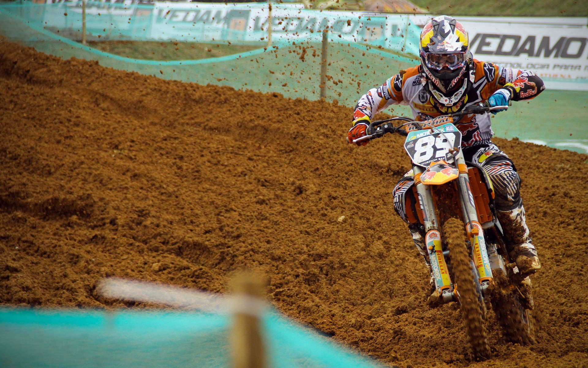 钢铁意志的胜利，奥恰洛夫关键制胜，德国队完胜日本队背后的战术与精神博弈